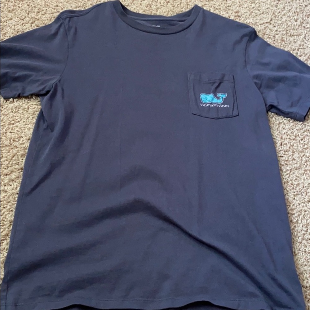 Vineyard vines tshirt